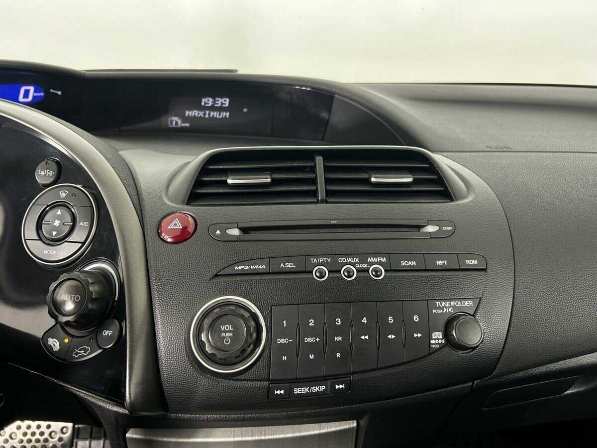 Купить Honda Civic с пробегом. Фото: #11