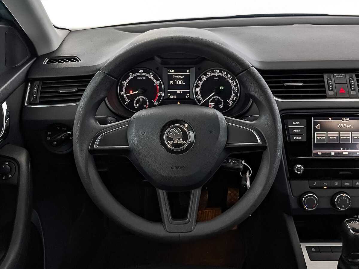 Купить Skoda Octavia с пробегом. Фото: #21