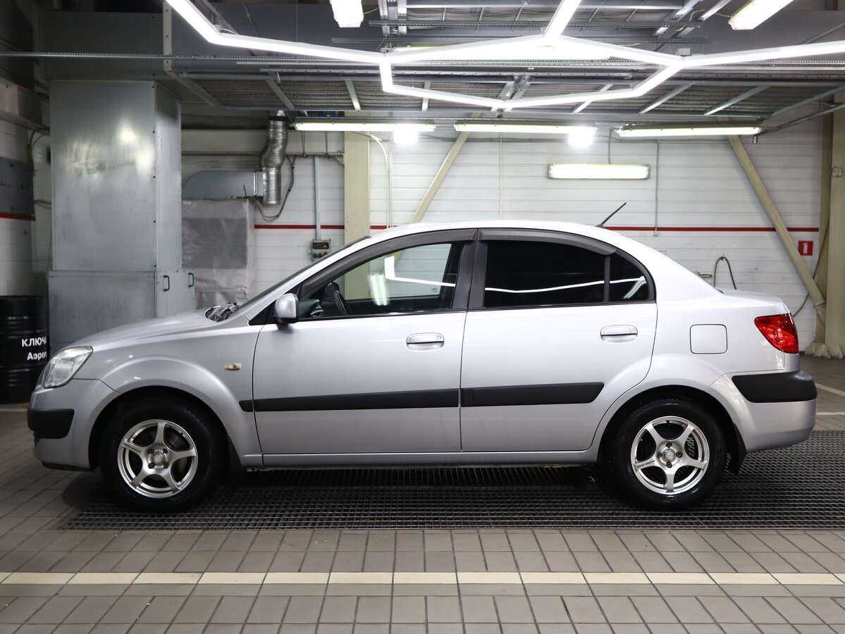 Купить Kia Rio с пробегом. Фото: #4