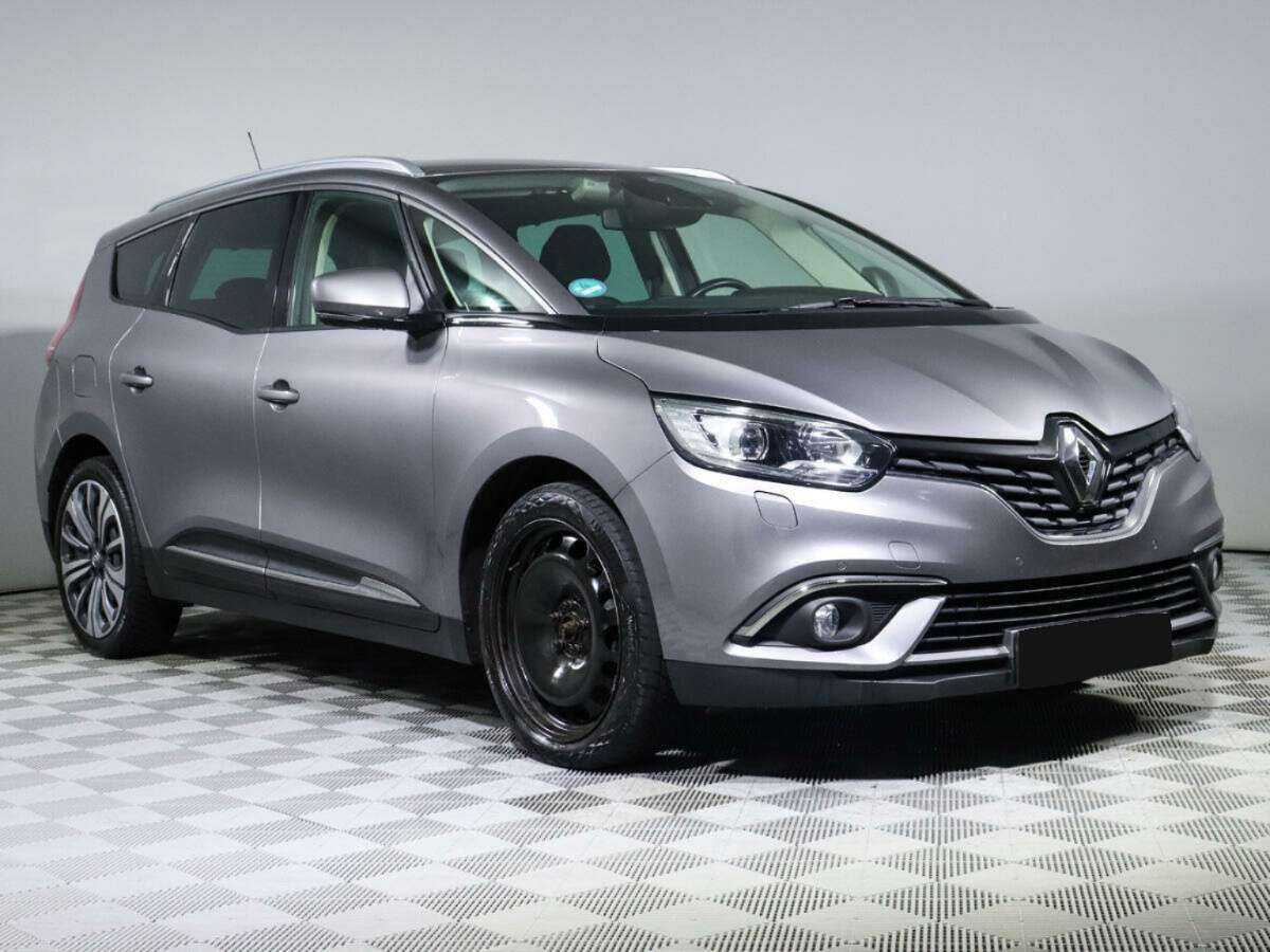 Купить Renault Scenic с пробегом. Фото: #2
