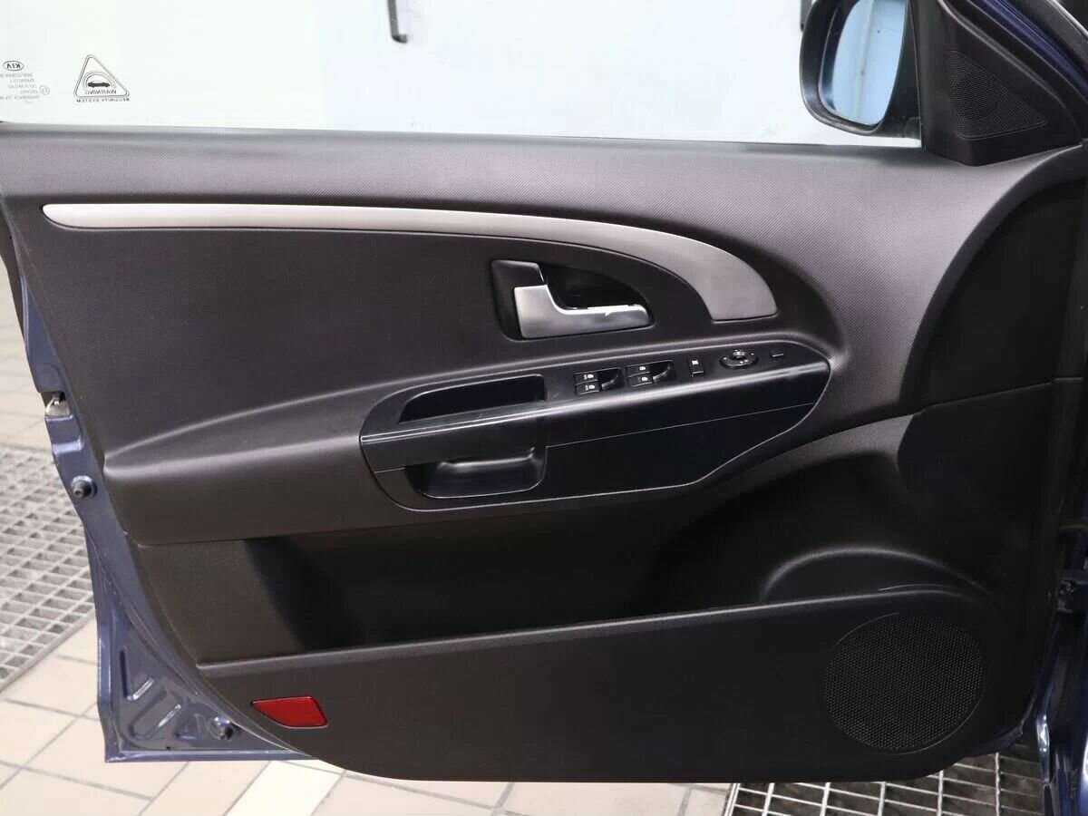 Купить Kia Ceed с пробегом. Фото: #5