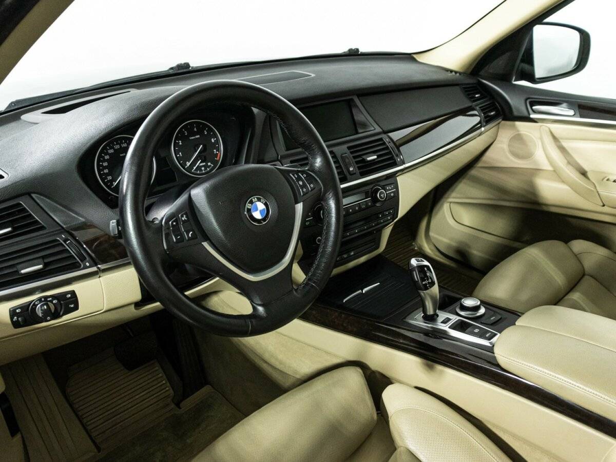 Купить BMW X5 с пробегом. Фото: #8