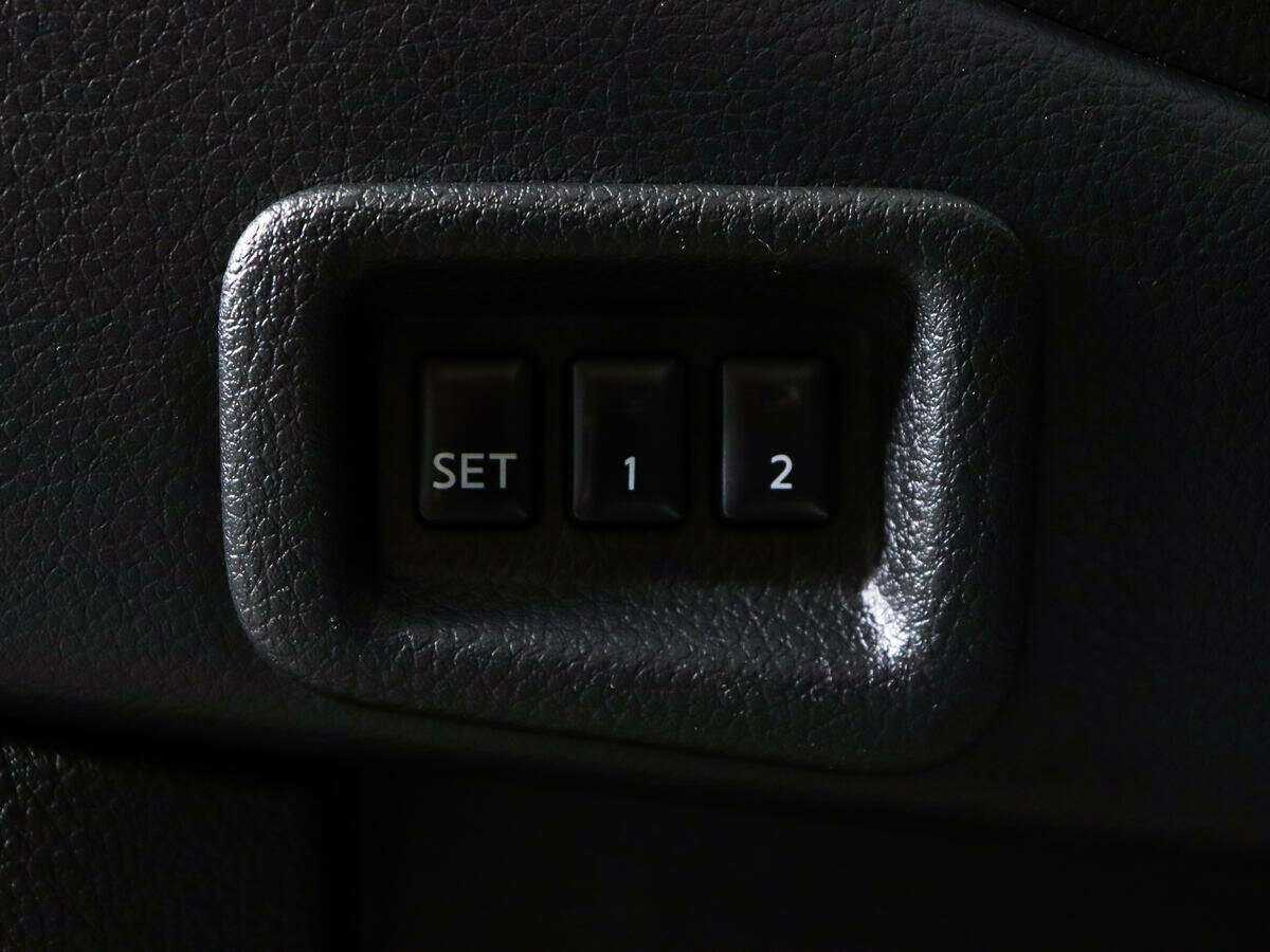 Купить Nissan Murano с пробегом. Фото: #18