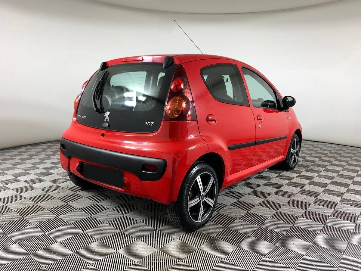Купить Peugeot 107 с пробегом. Фото: #4