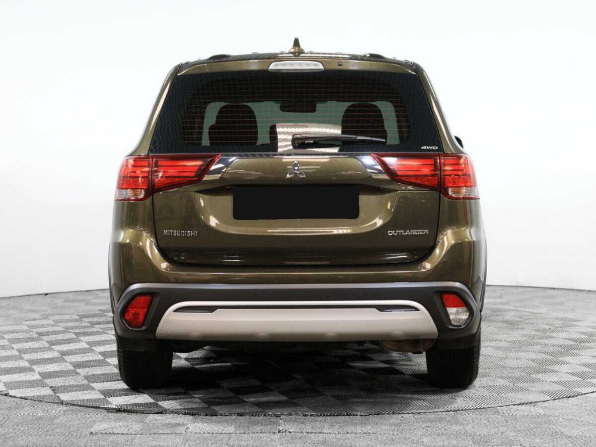 Купить Mitsubishi Outlander с пробегом. Фото: #4