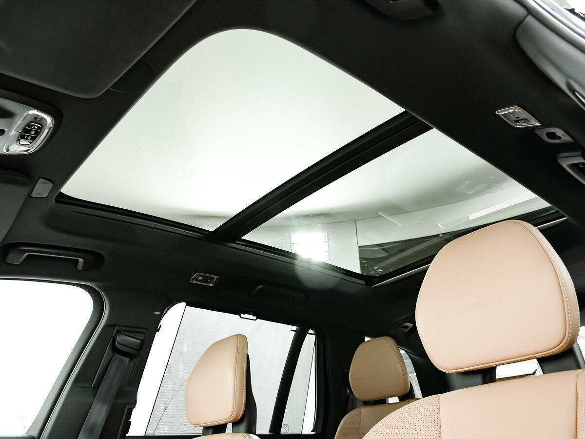Купить Volvo XC90 с пробегом. Фото: #16