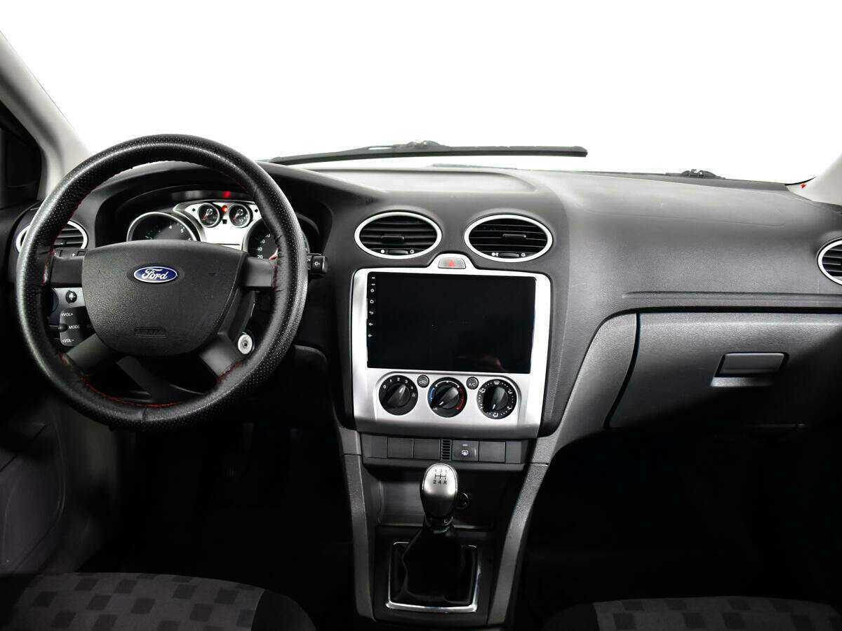 Купить Ford Focus с пробегом. Фото: #11