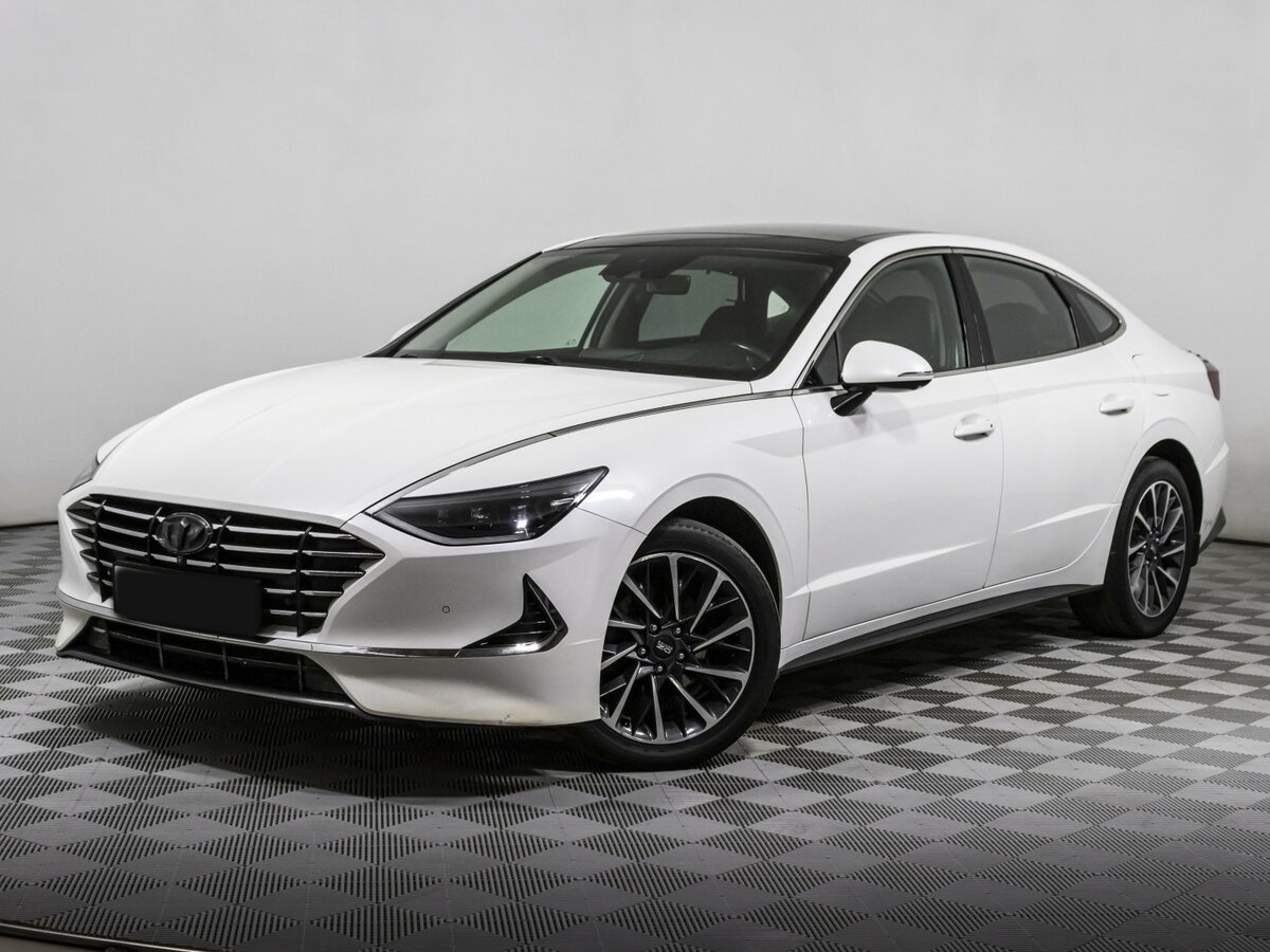 Купить Hyundai Sonata с пробегом. Посмотреть фото