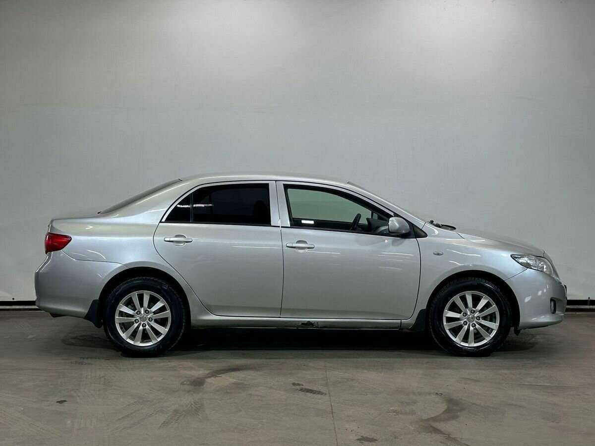 Купить Toyota Corolla с пробегом. Фото: #3