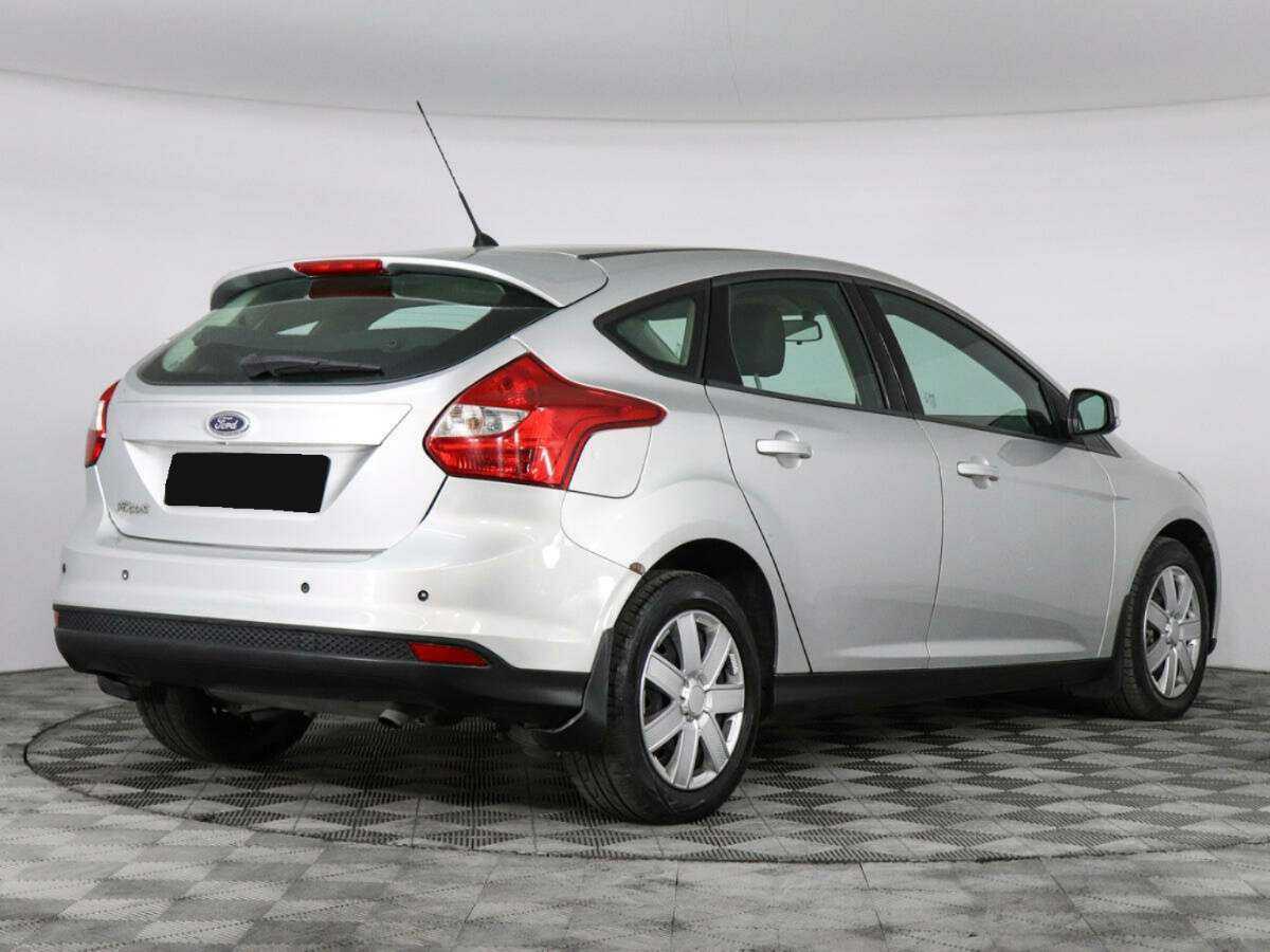 Купить Ford Focus с пробегом. Фото: #4