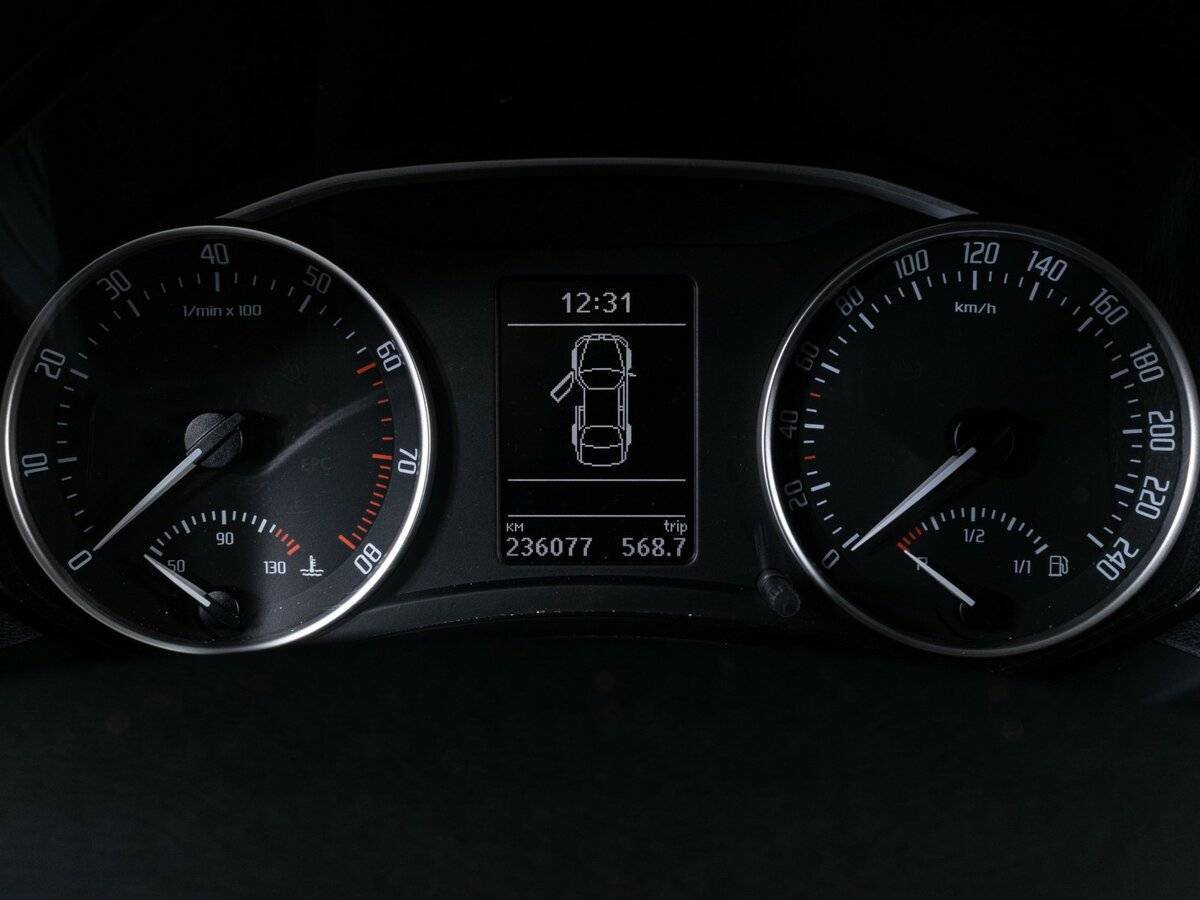 Купить Skoda Octavia с пробегом. Фото: #12