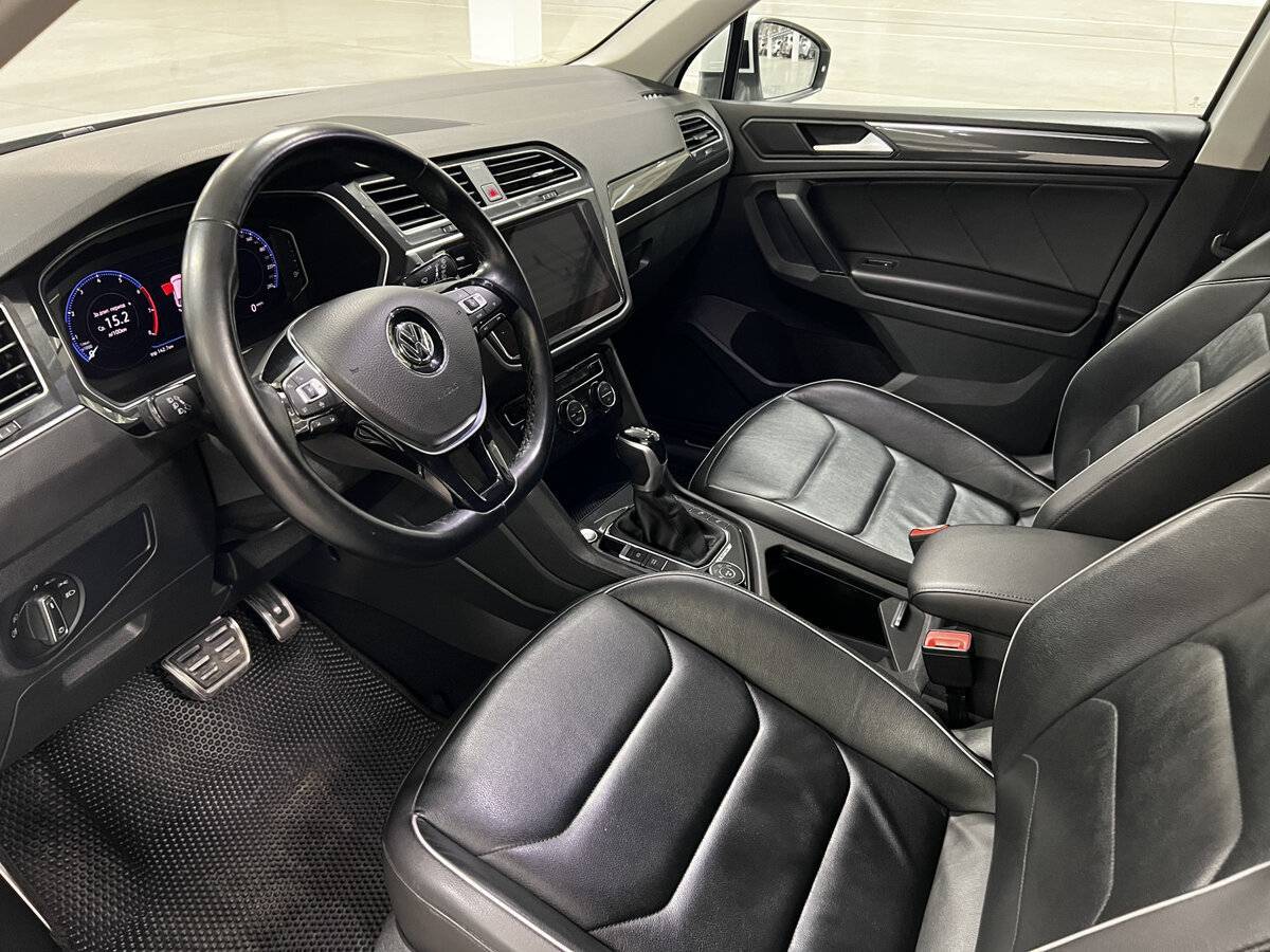 Купить Volkswagen Tiguan с пробегом. Фото: #15