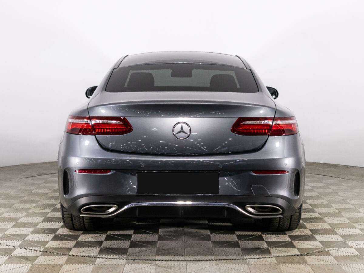 Купить Mercedes-Benz E-Класс с пробегом. Фото: #5