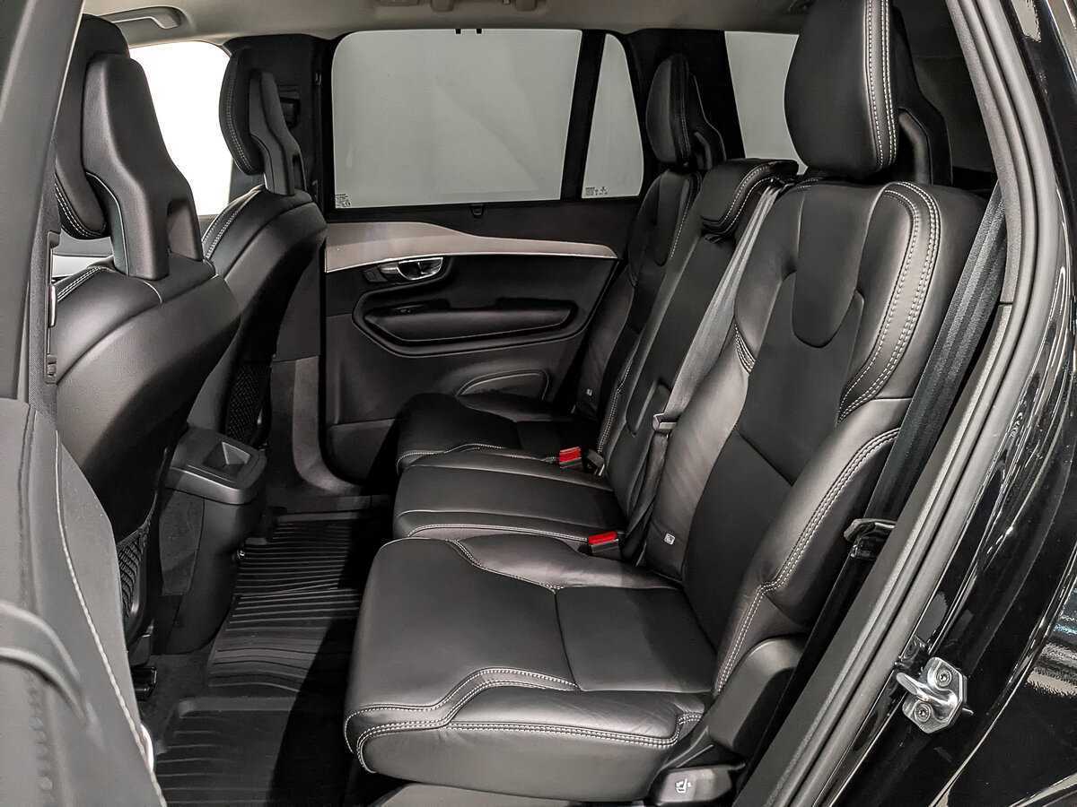 Купить Volvo XC90 с пробегом. Фото: #17