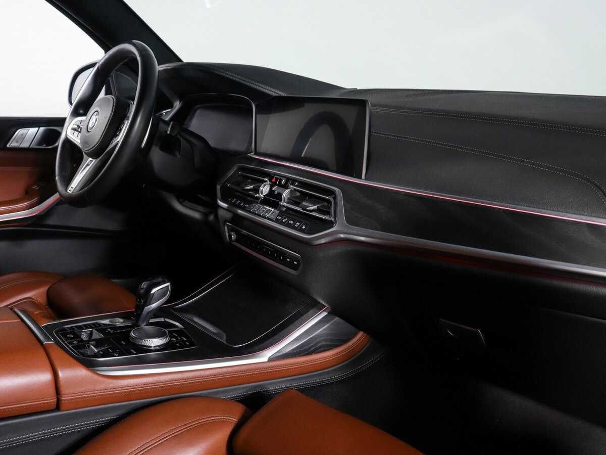 Купить BMW X7 с пробегом. Фото: #8