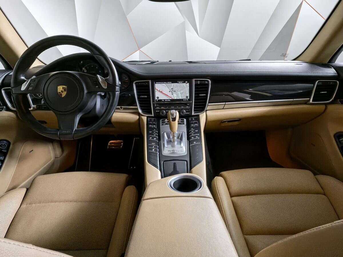 Купить Porsche Panamera с пробегом. Фото: #9