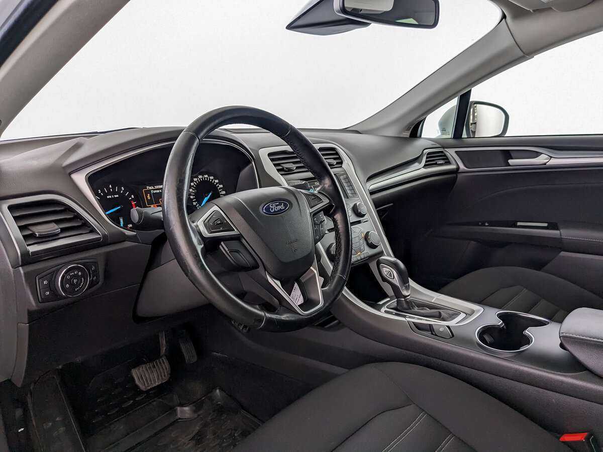 Купить Ford Mondeo с пробегом. Фото: #13