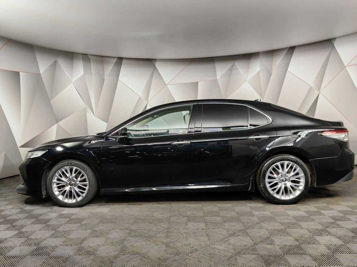 Купить Toyota Camry с пробегом. Фото: #4