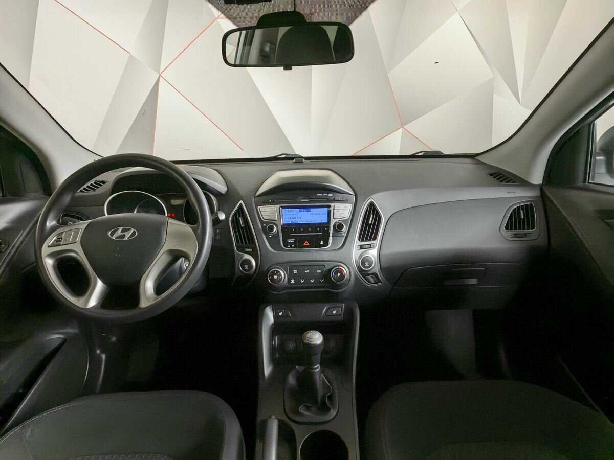 Купить Hyundai ix35 с пробегом. Фото: #8