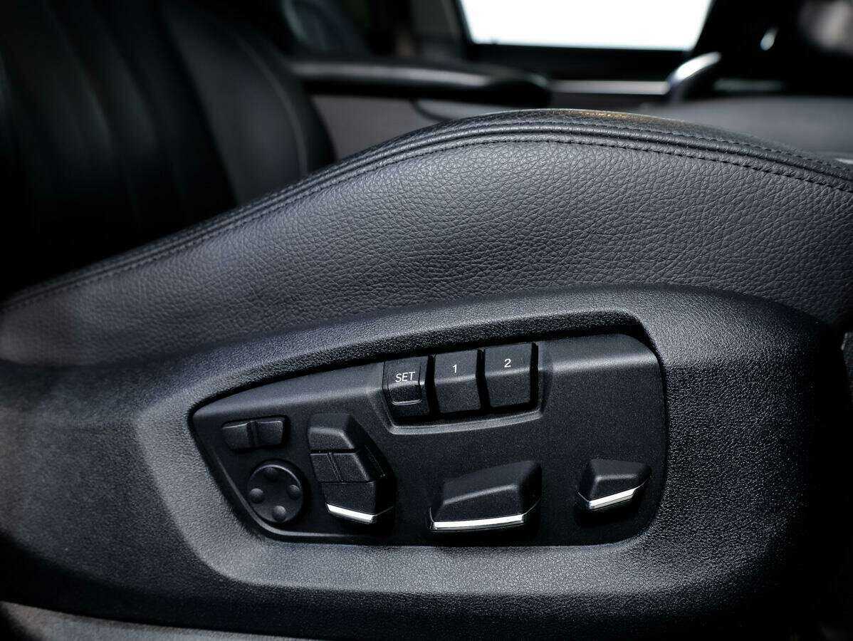 Купить BMW X6 с пробегом. Фото: #20