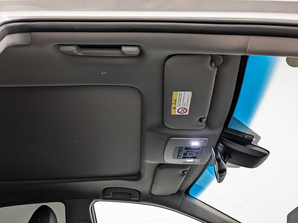 Купить Toyota Camry с пробегом. Фото: #22