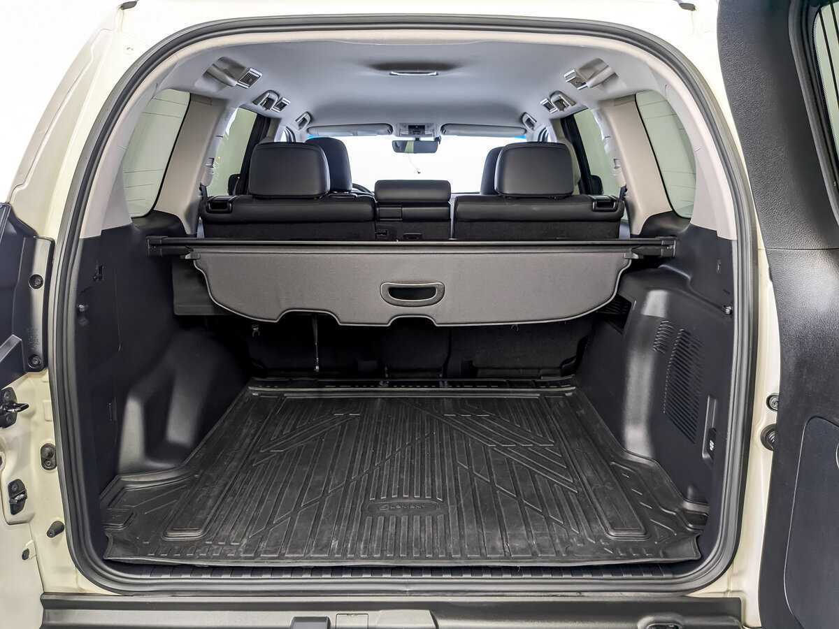 Купить Toyota Land Cruiser Prado с пробегом. Фото: #9
