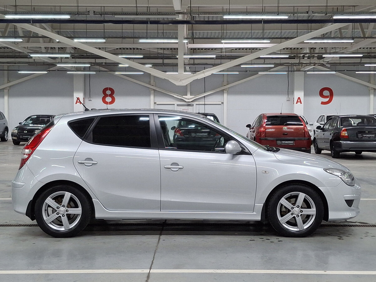 Купить Hyundai i30 с пробегом. Фото: #3