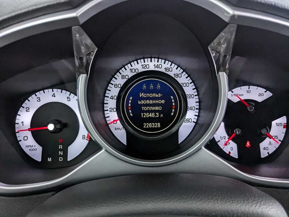 Купить Cadillac SRX с пробегом. Фото: #11