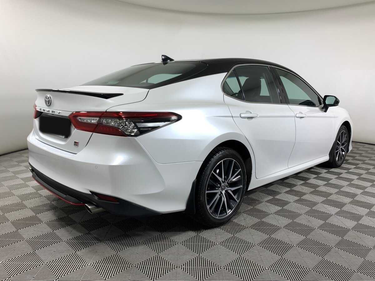 Купить Toyota Camry с пробегом. Фото: #4
