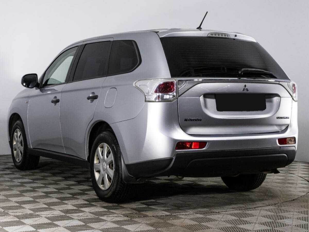 Купить Mitsubishi Outlander с пробегом. Фото: #6