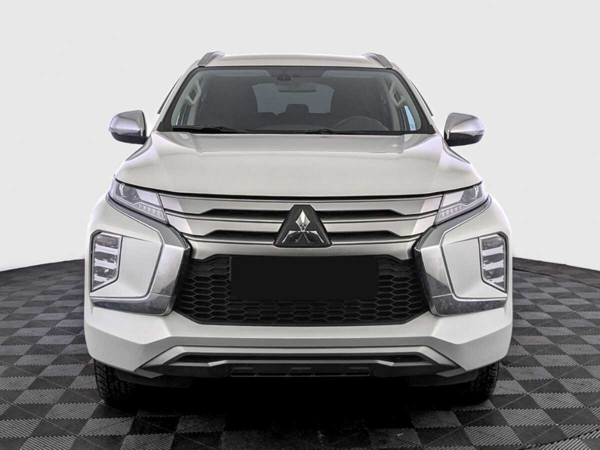 Купить Mitsubishi Pajero Sport с пробегом. Фото: #1