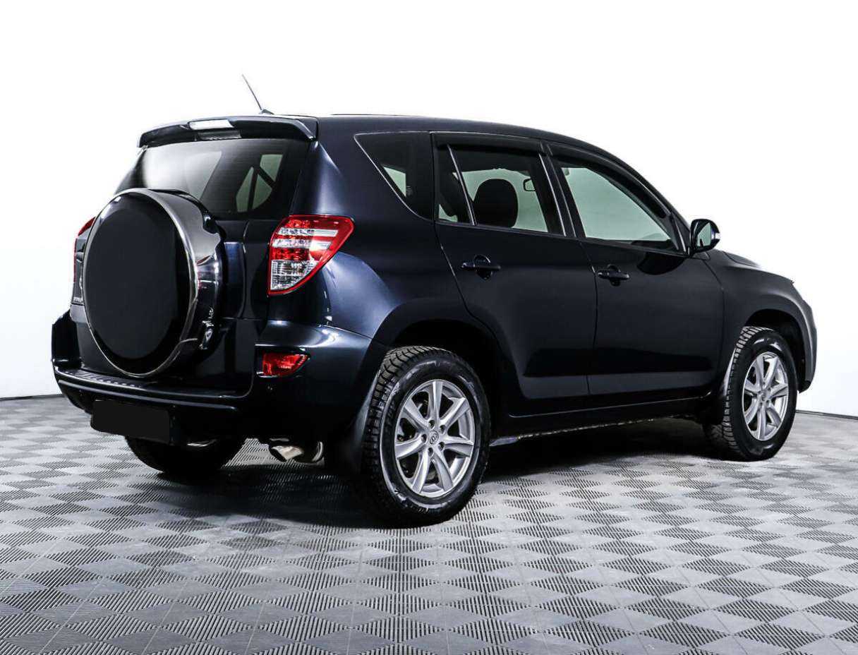 Купить Toyota RAV4 с пробегом. Фото: #4