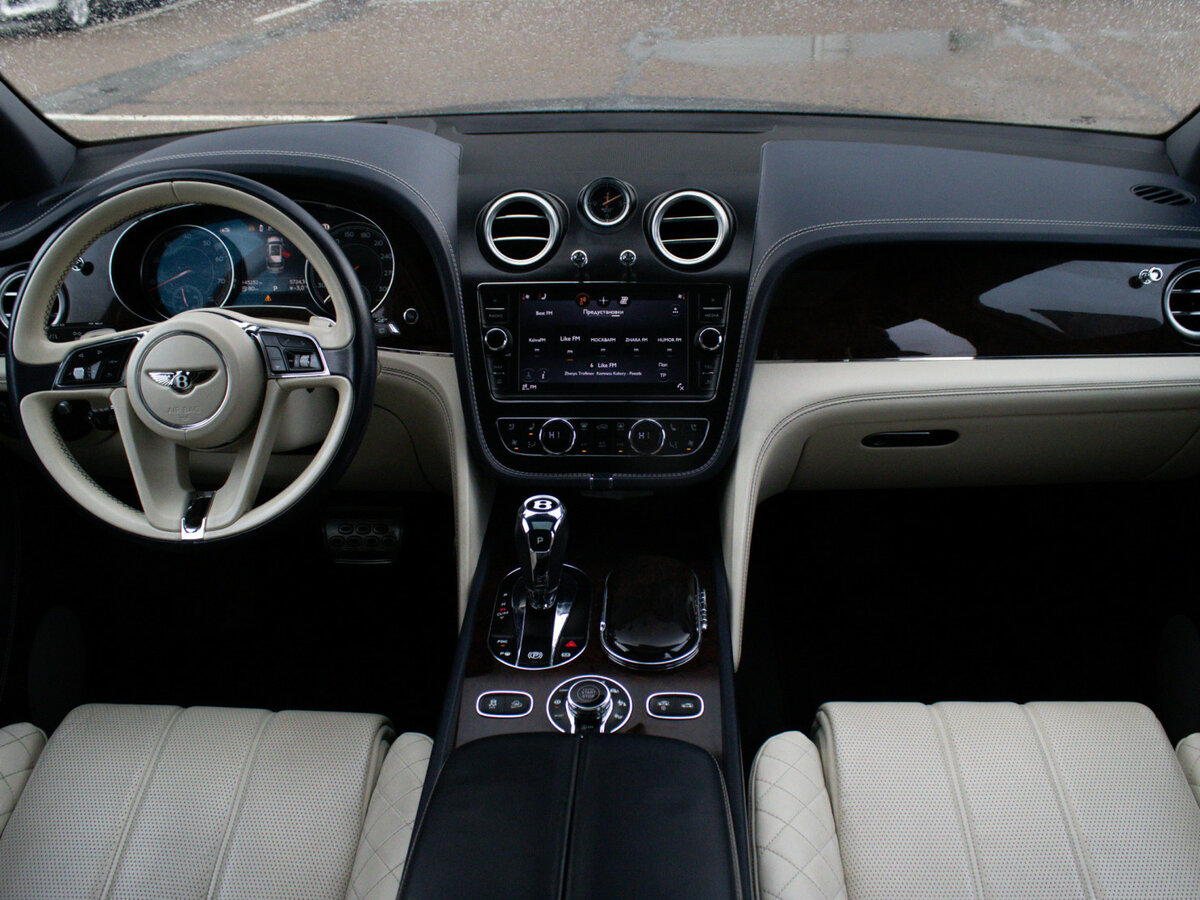 Купить Bentley Bentayga с пробегом. Фото: #11