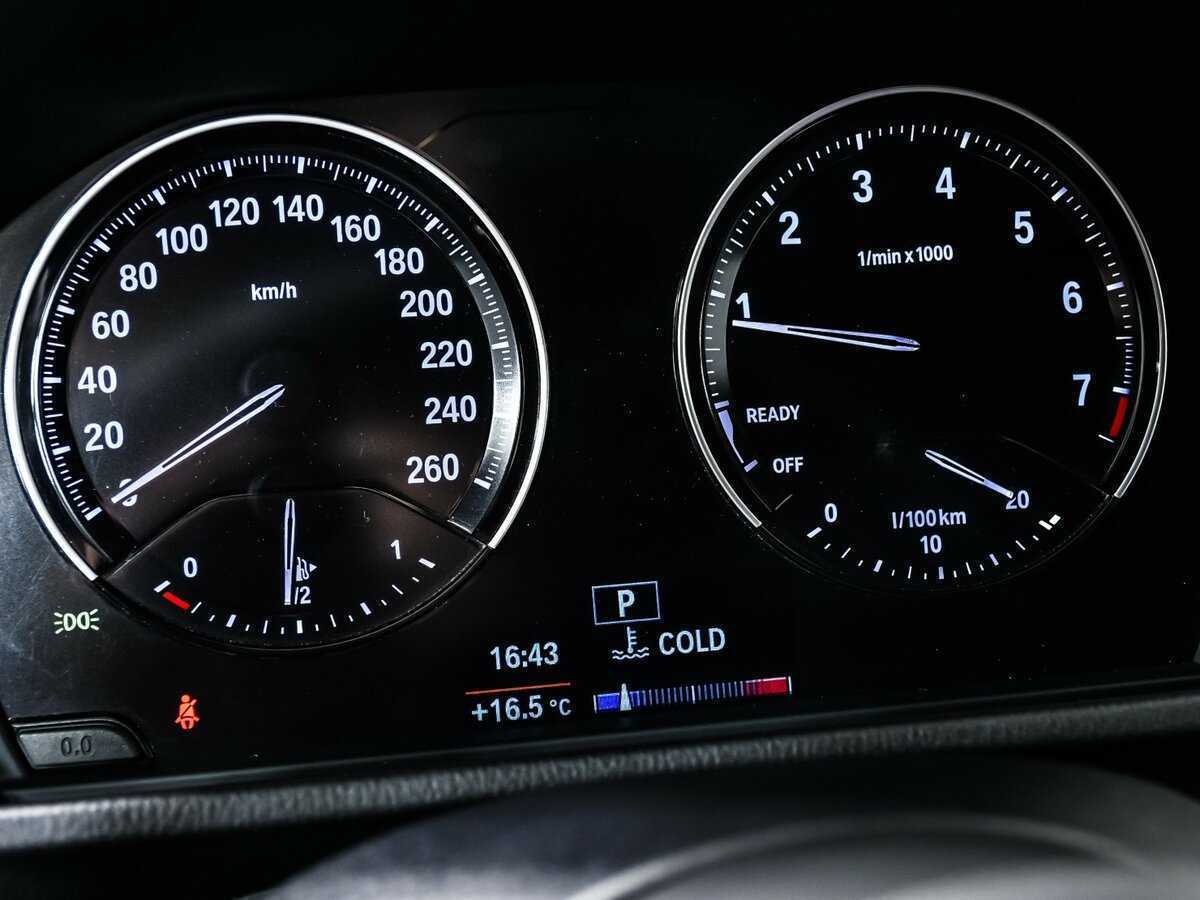 Купить BMW X1 с пробегом. Фото: #9