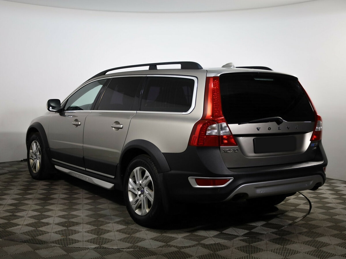 Купить Volvo XC70 с пробегом. Фото: #6