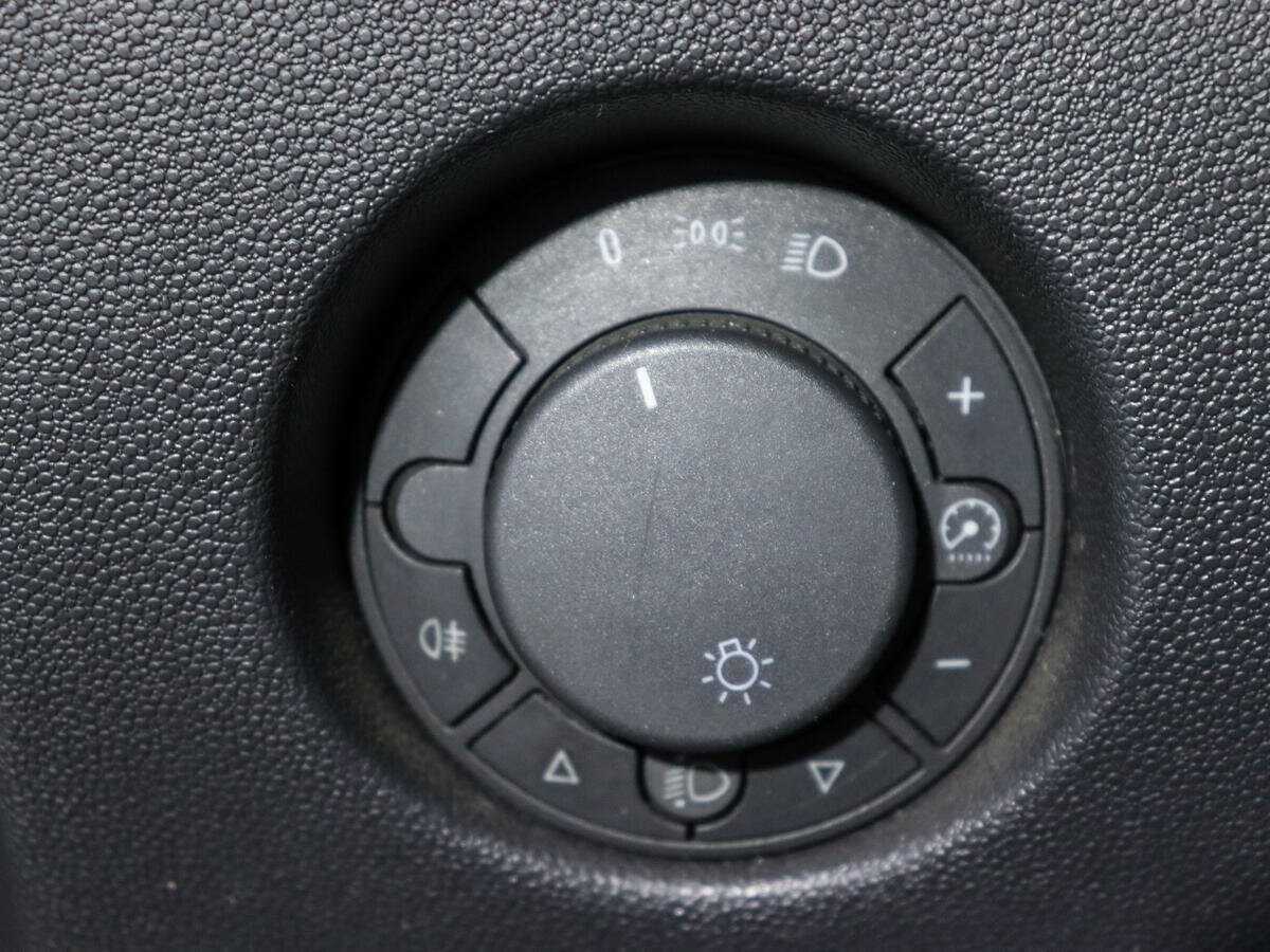 Купить Opel Corsa с пробегом. Фото: #11