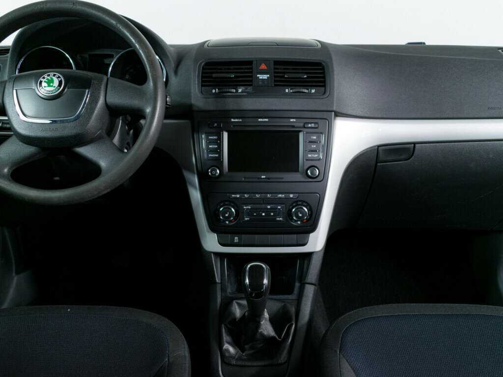 Купить Skoda Yeti с пробегом. Фото: #8