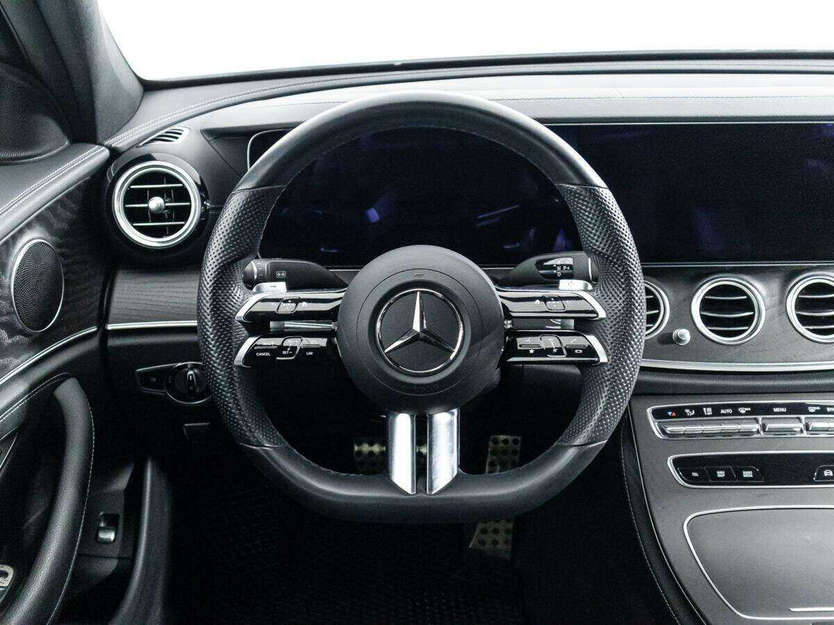 Купить Mercedes-Benz E-Класс с пробегом. Фото: #18