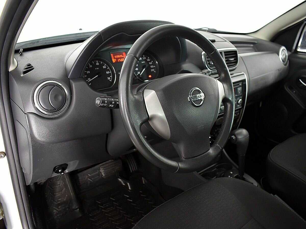 Купить Nissan Terrano с пробегом. Фото: #6
