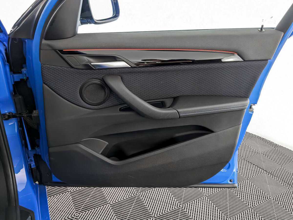 Купить BMW X1 с пробегом. Фото: #19