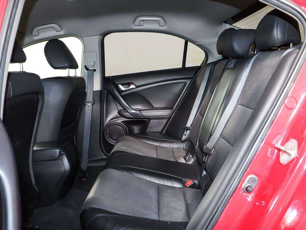 Купить Honda Accord с пробегом. Фото: #9