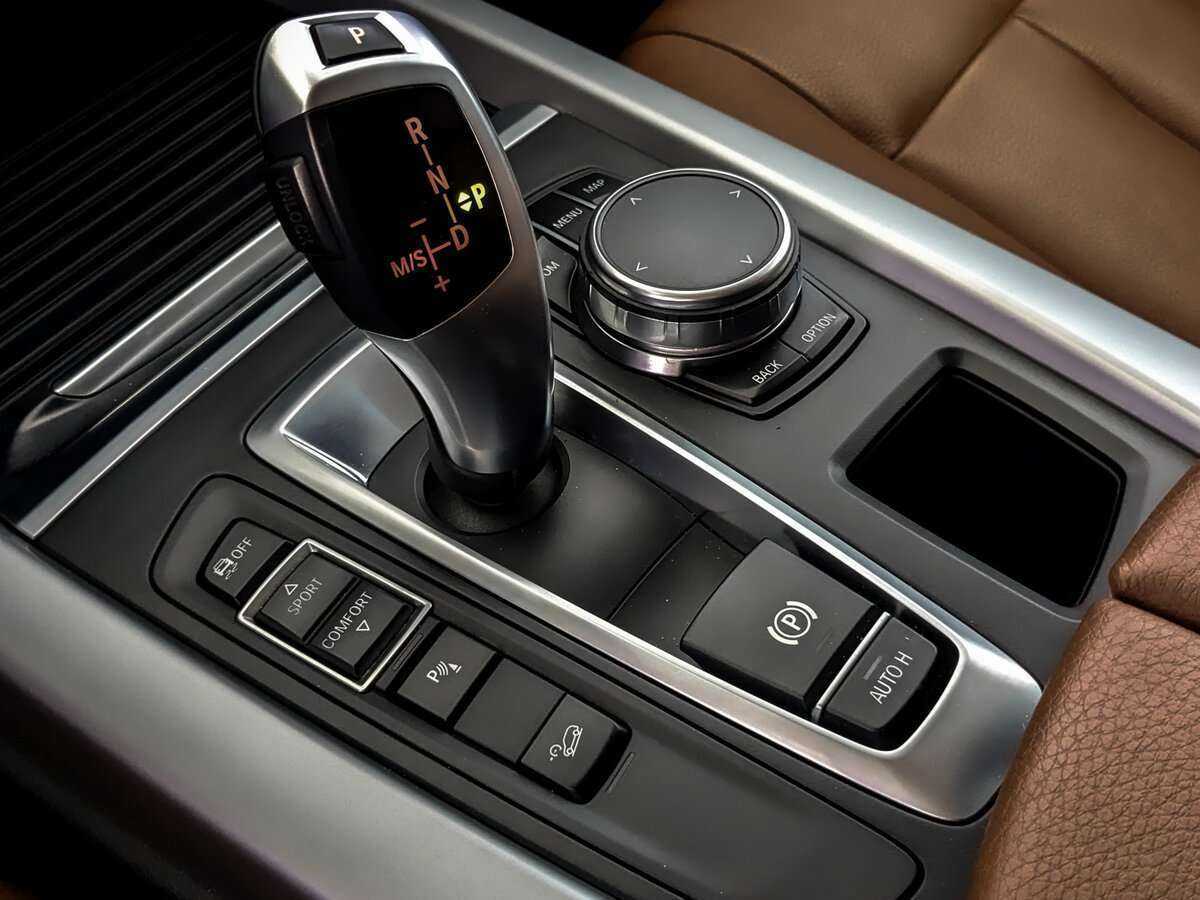 Купить BMW X5 с пробегом. Фото: #20