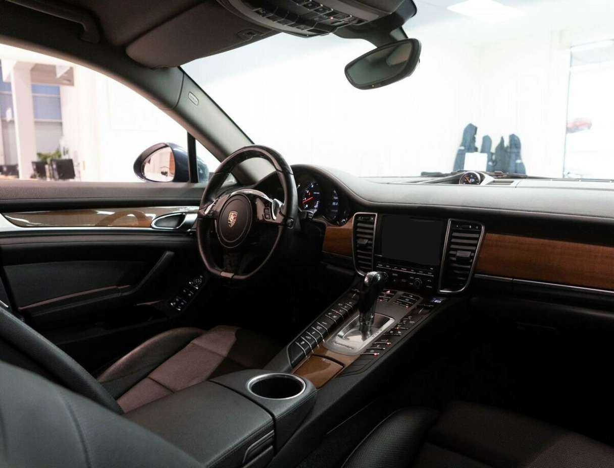 Купить Porsche Panamera с пробегом. Фото: #20