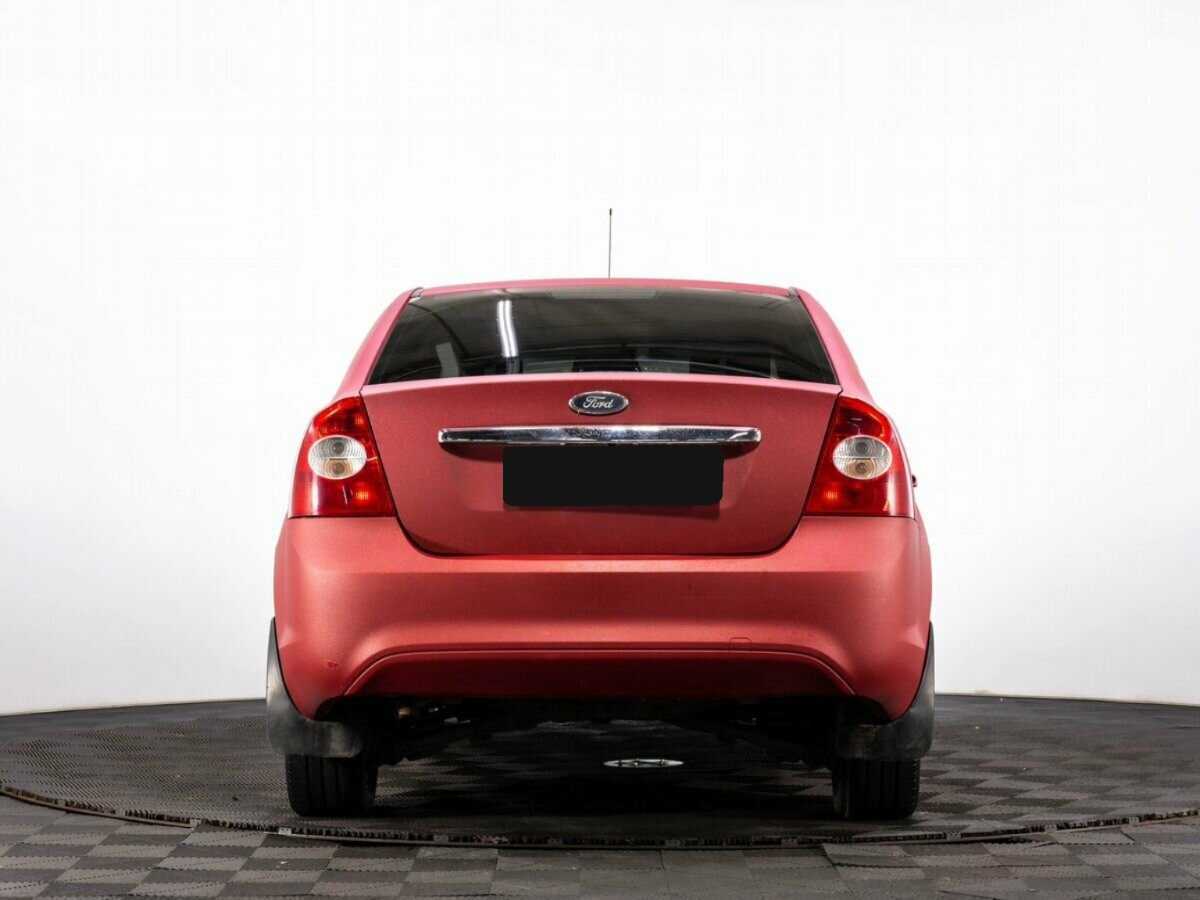 Купить Ford Focus с пробегом. Фото: #4