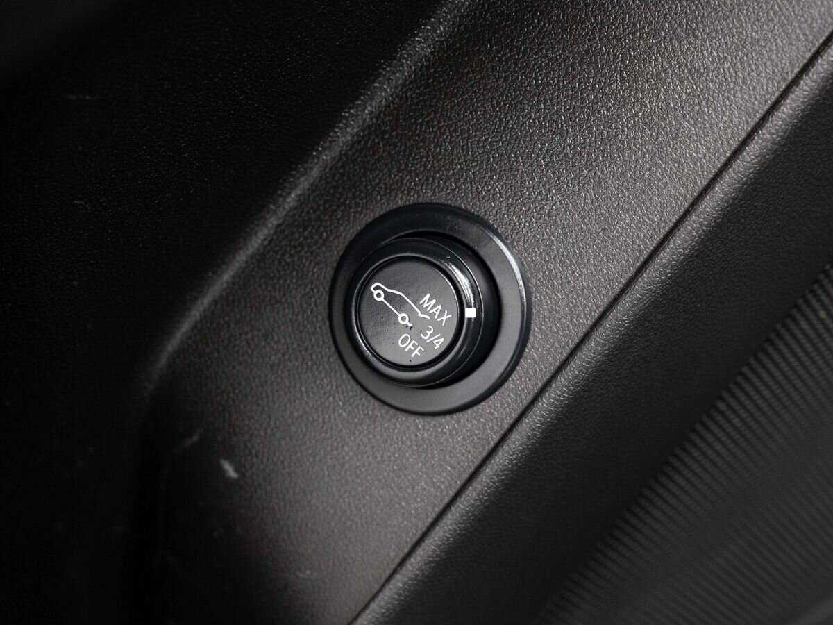 Купить Chevrolet Equinox с пробегом. Фото: #22