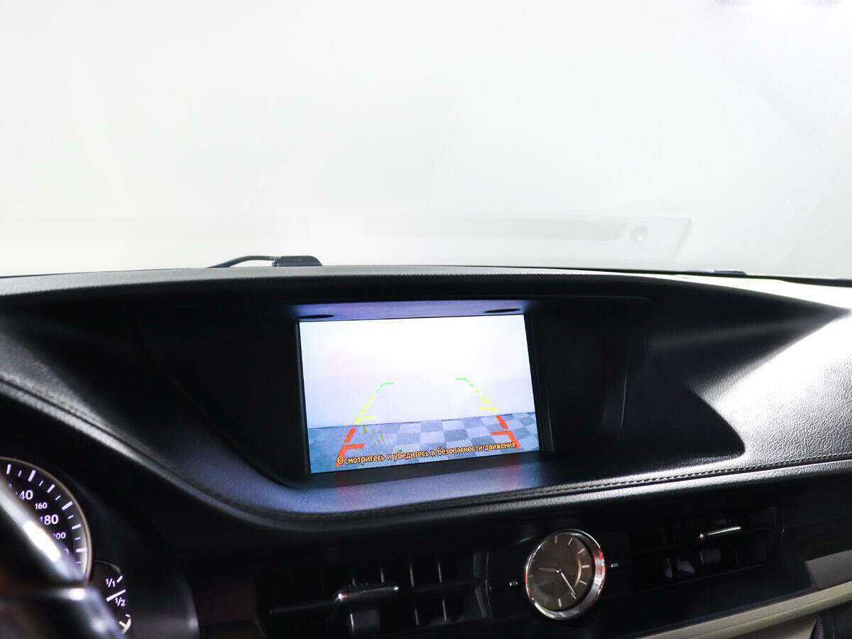 Купить Lexus ES с пробегом. Фото: #13