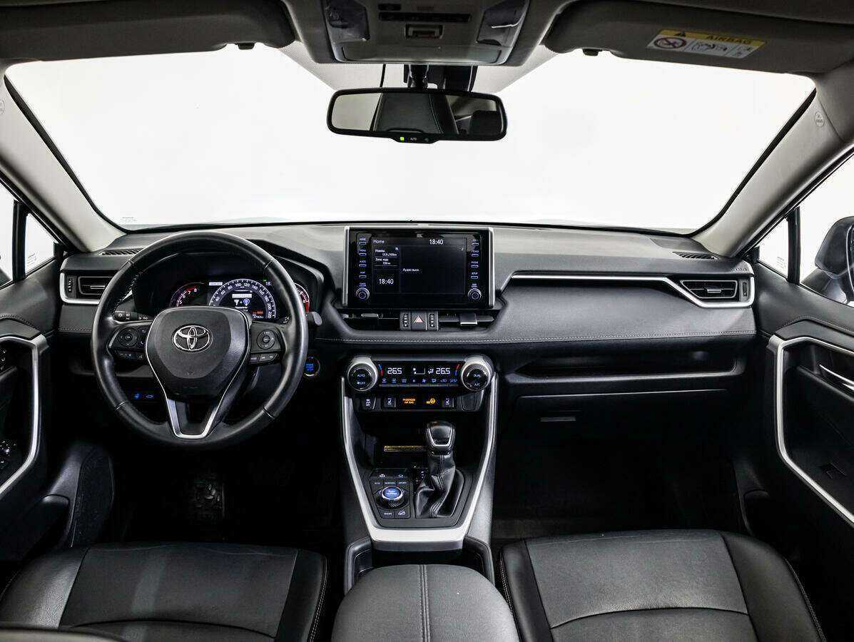 Купить Toyota RAV4 с пробегом. Фото: #10