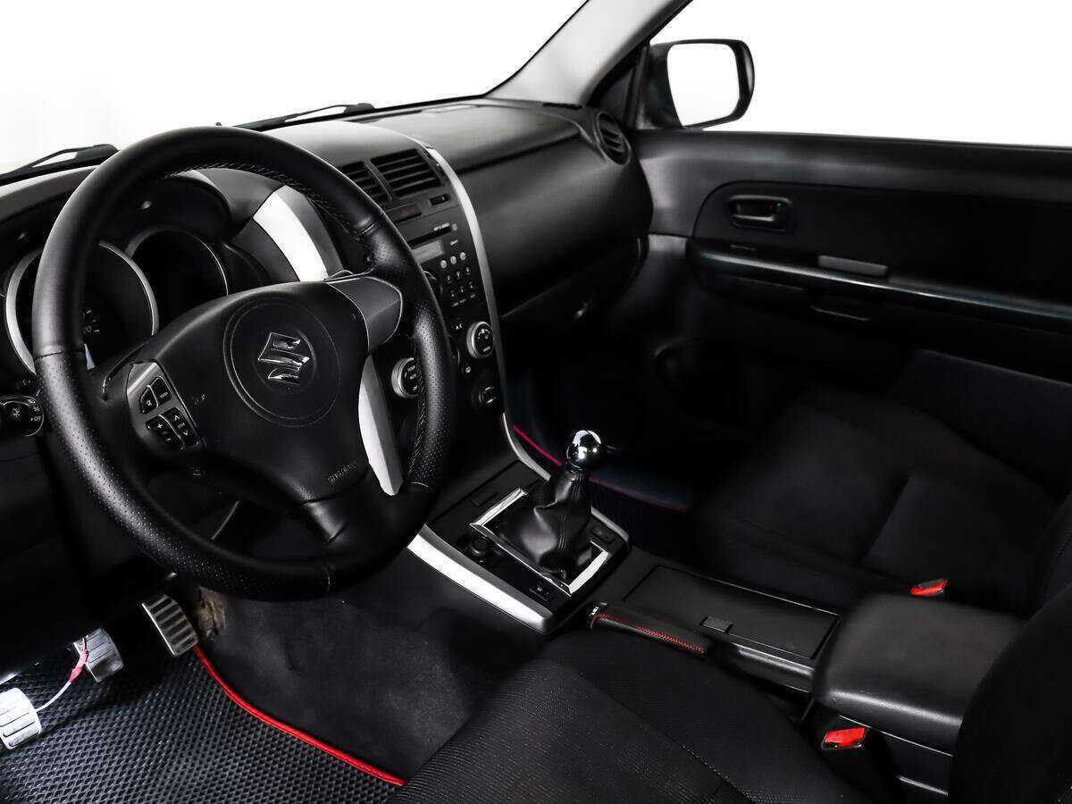 Купить Suzuki Grand Vitara с пробегом. Фото: #8