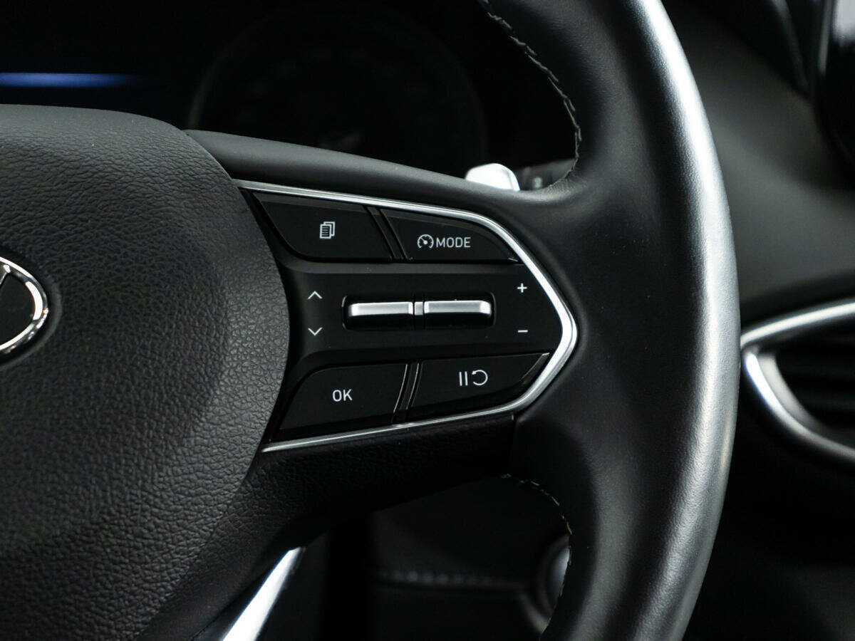 Купить Hyundai Santa Fe с пробегом. Фото: #23