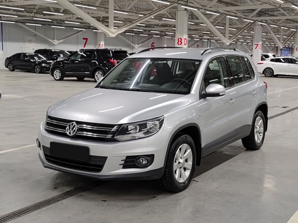 Купить Volkswagen Tiguan с пробегом. Посмотреть фото